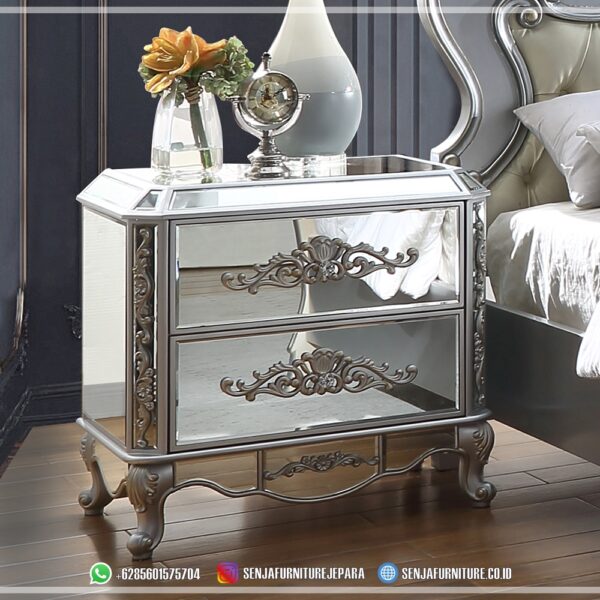 Set Kamar Tempat Tidur Klasik Eropa Style Elegan Monaco - Gambar 2