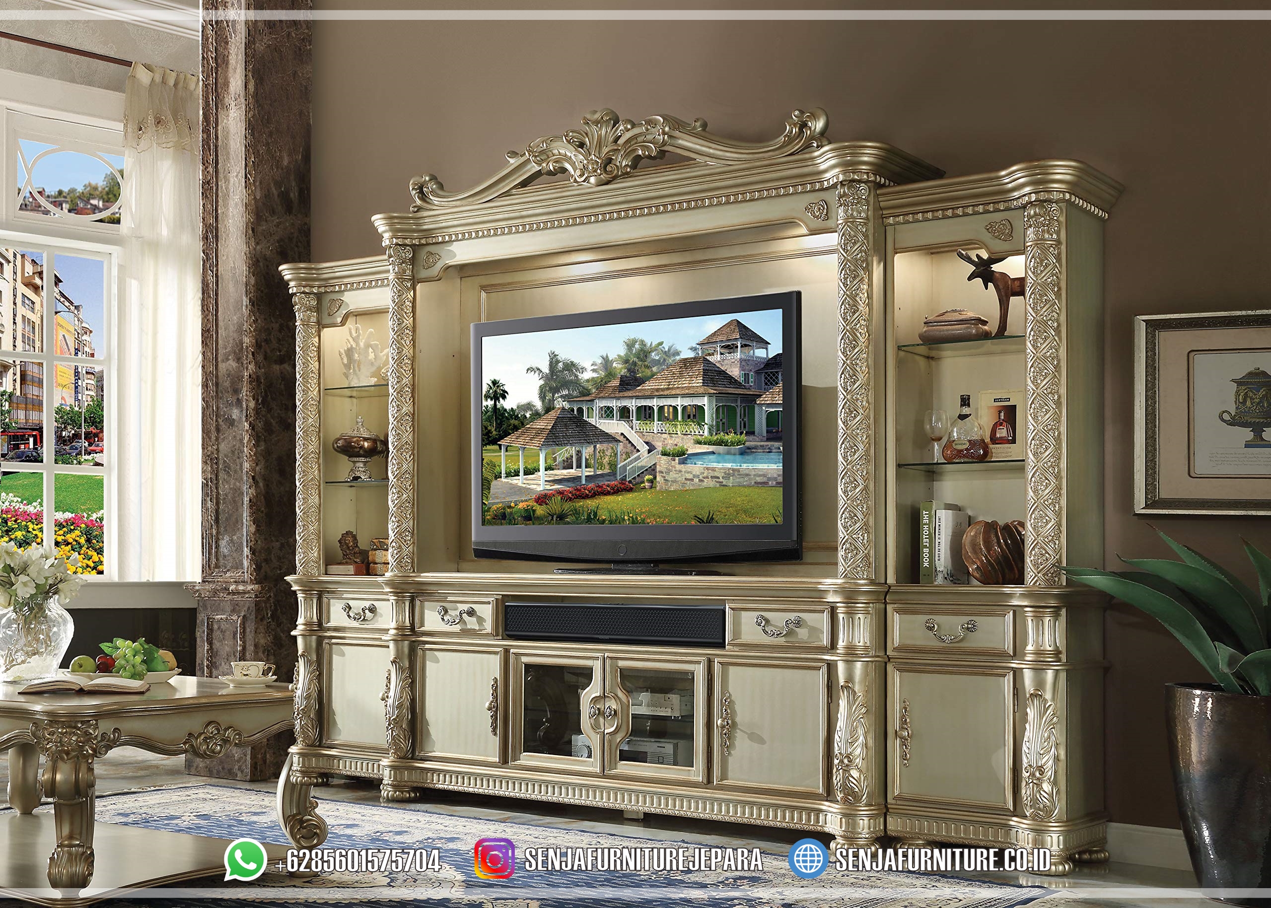 Lemari Bufet TV Mewah Klasik Ruang Keluarga Display Bufet TV Mewah, Meja TV Klasik, Almari TV Klasik, Bufet TV Klasik, Bufet TV, Bufet TV Minimalis, Bufet TV Kayu Jati, Bufet TV Terbaru, Bufet TV Kaca, Bufet TV Hias, Bufet TV Ukir Jepara, Lemari Hias Klasik, Lemari Hias Minimalis, Meja TV Minimalis, Lemari TV Kayu Jati