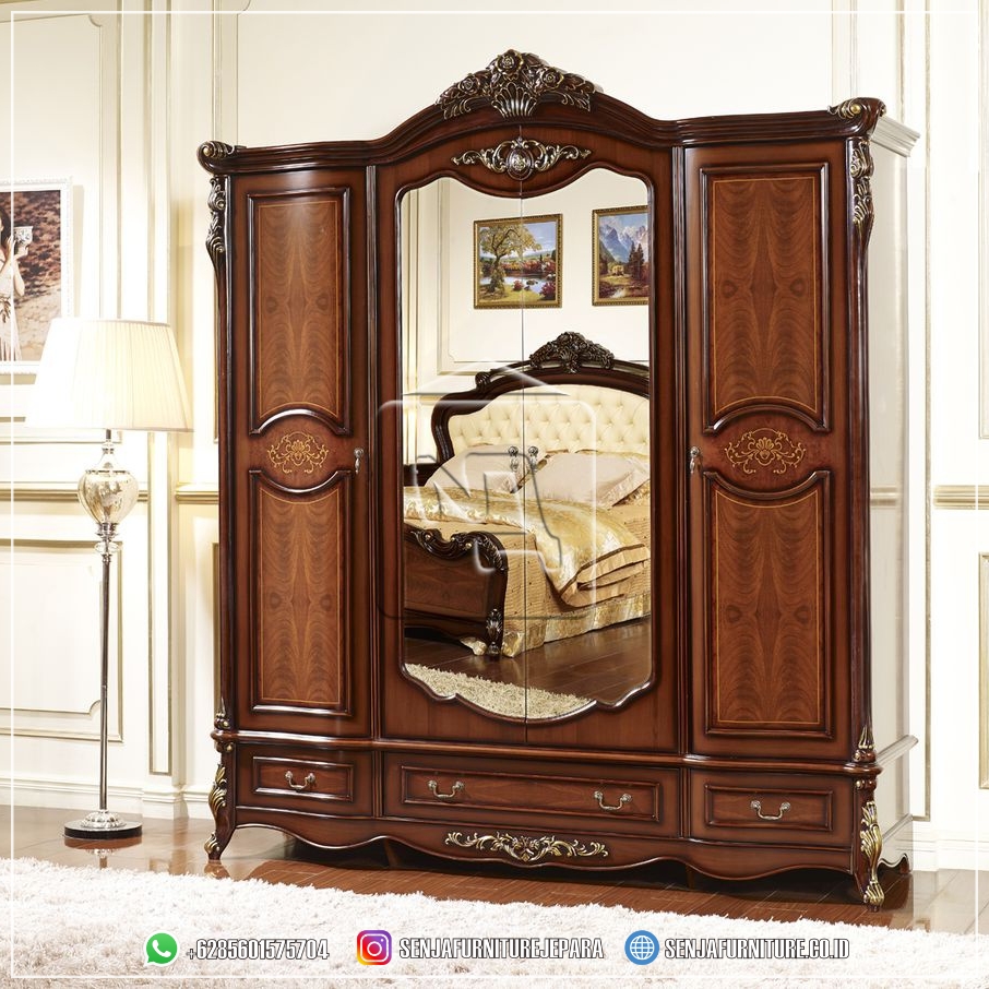 Furniture Lemari Pakaian Mewah Style Klasik Material Jati Lemari Pakaian Mewah, Lemari Pakaian Klasik, Lemari Pakaian Jati, Lemari Pakaian Minimalis, Lemari Klasik Eropa, Lemari Pakaian Ukir Jepara, Lemari Pakaian 3 Pintu, Lemari Pakaian 4 Pintu, Lemari Pakaian 6 Pintu, Classic Wardrobe, Lemari Baju Mewah, Classic Wardrobe