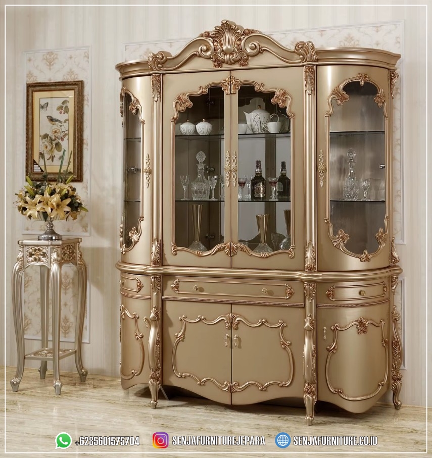 Antique Lemari Hias Kaca Ruang Tamu Golden Ukiran Klasik Lemari Hias Kaca, Lemari Hias Klasik, Lemari Hias Mewah, Lemari Hias Ruang Tamu, Lemari Hias Kayu Jati, Lemari Hias Minimalis, Lemari Hias Sudut, Lemari Hias TV, Bufet Lemari Hias, Model Lemari Sudut, Lemari Hias Terbaru