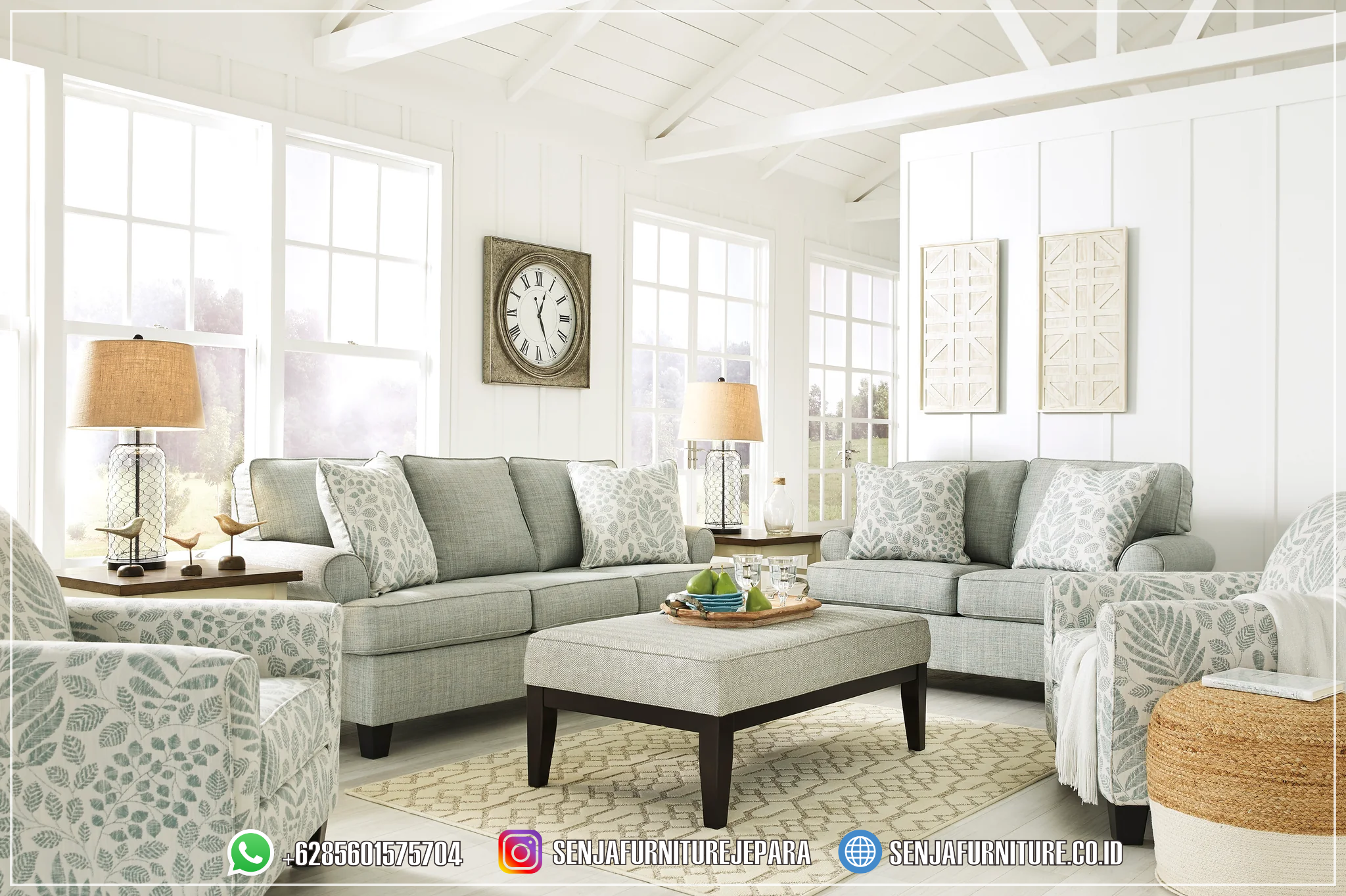 Ide Sofa Living Room untuk Rumah Gaya American Style Sofa Living Room, Sofa Tamu Mewah, Sofa Tamu Jati, Sofa Tamu Klasik, Sofa Ruang Tamu, Kursi Tamu Mewah, Sofa Tamu Ukir Jepara, Kursi Tamu Klasik, Sofa Mewah Klasik, Sofa Mewah Kulit, Sofa Tamu Minimalis, Sofa Klasik Eropa, Sofa Tamu Klasik Terbaru