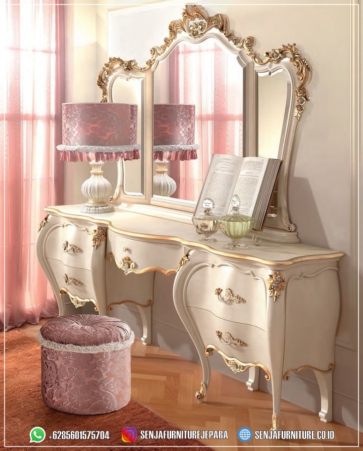 Gambar Desain Meja Rias Mewah Klasik Eropa Mebel Jepara Meja Rias Mewah, Meja Rias Klasik, Meja Rias Elegan, Meja Rias Kayu Jati, Meja Rias Minimalis, Meja Rias Ukir Jepara, Meja Rias Modern, Meja Rias Kamar Tidur, Meja Rias Terbaru, Meja Rias Cermin